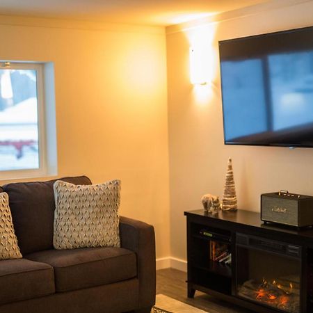 Clipperton Suite By Revelstoke Vacations 外观 照片